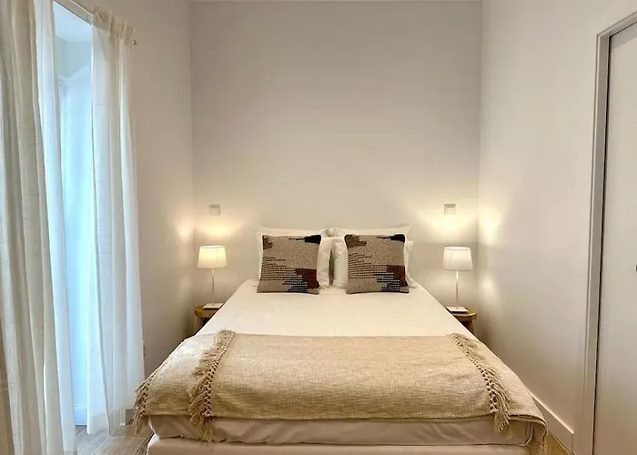 Cute 2 Mins From Apartamento *